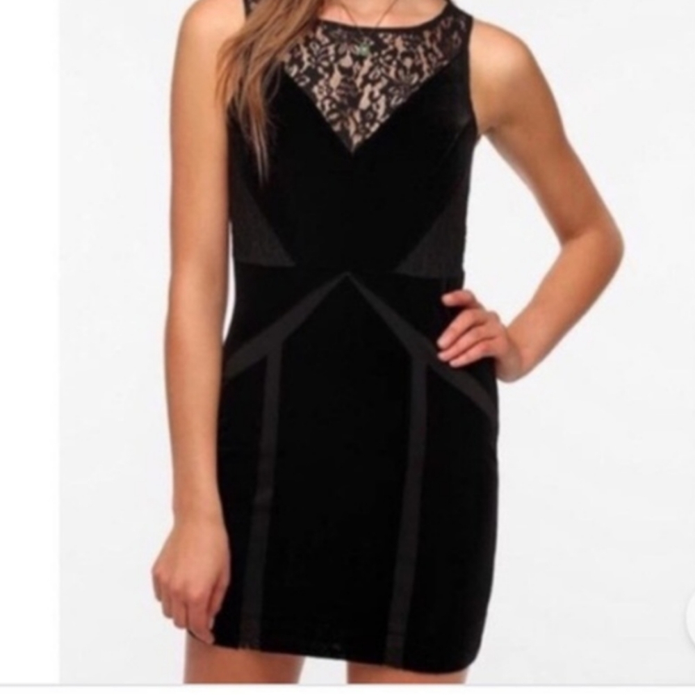 * Sexy velvet black dress with lace, NWOT